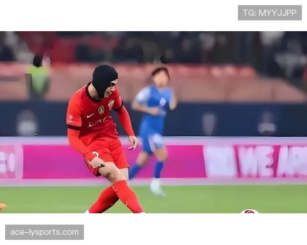 场外暴力行为为何仍会被红牌罚下？裁判判罚依据解析