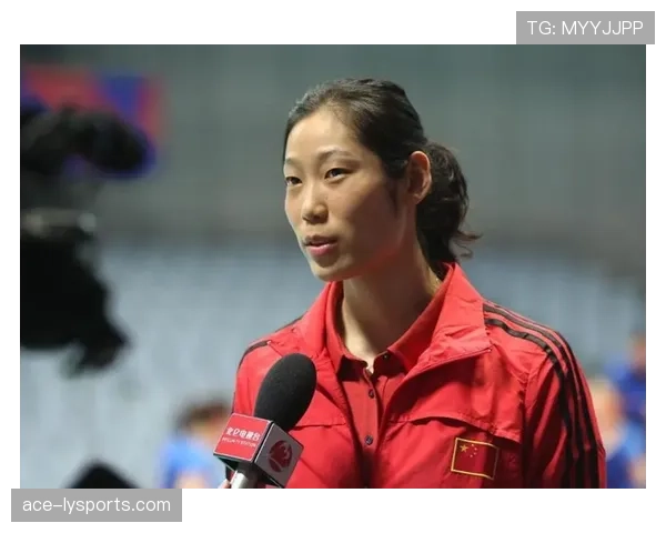 彭帅训练场像军训，私照里那桌早餐直接把普通人拉下神坛